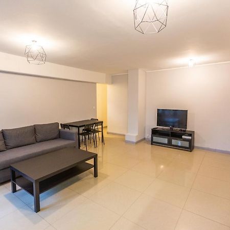 Ferienwohnung Superbe T4 Renove Spacieux Avec Stationnement Libre Et Gratuit Marseilles Exterior foto