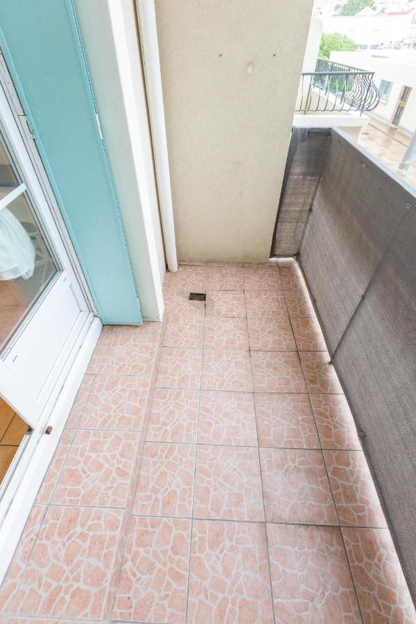 Ferienwohnung Superbe T4 Renove Spacieux Avec Stationnement Libre Et Gratuit Marseilles Exterior foto