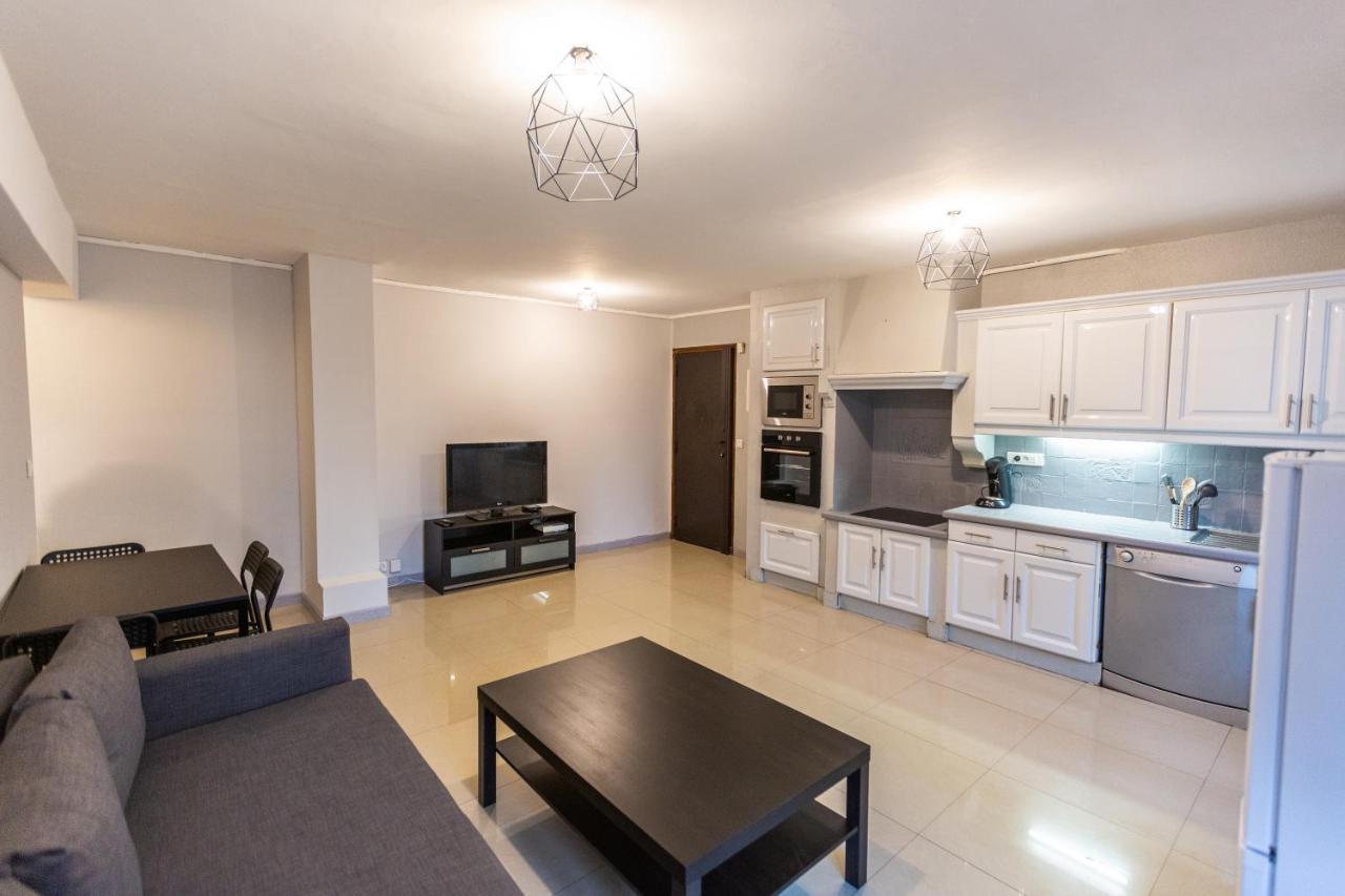 Ferienwohnung Superbe T4 Renove Spacieux Avec Stationnement Libre Et Gratuit Marseilles Exterior foto