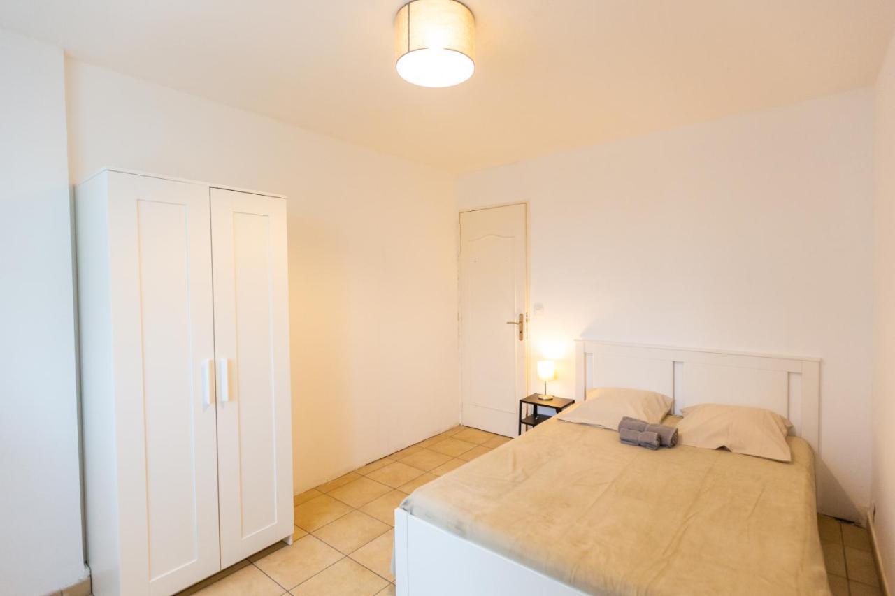 Ferienwohnung Superbe T4 Renove Spacieux Avec Stationnement Libre Et Gratuit Marseilles Exterior foto